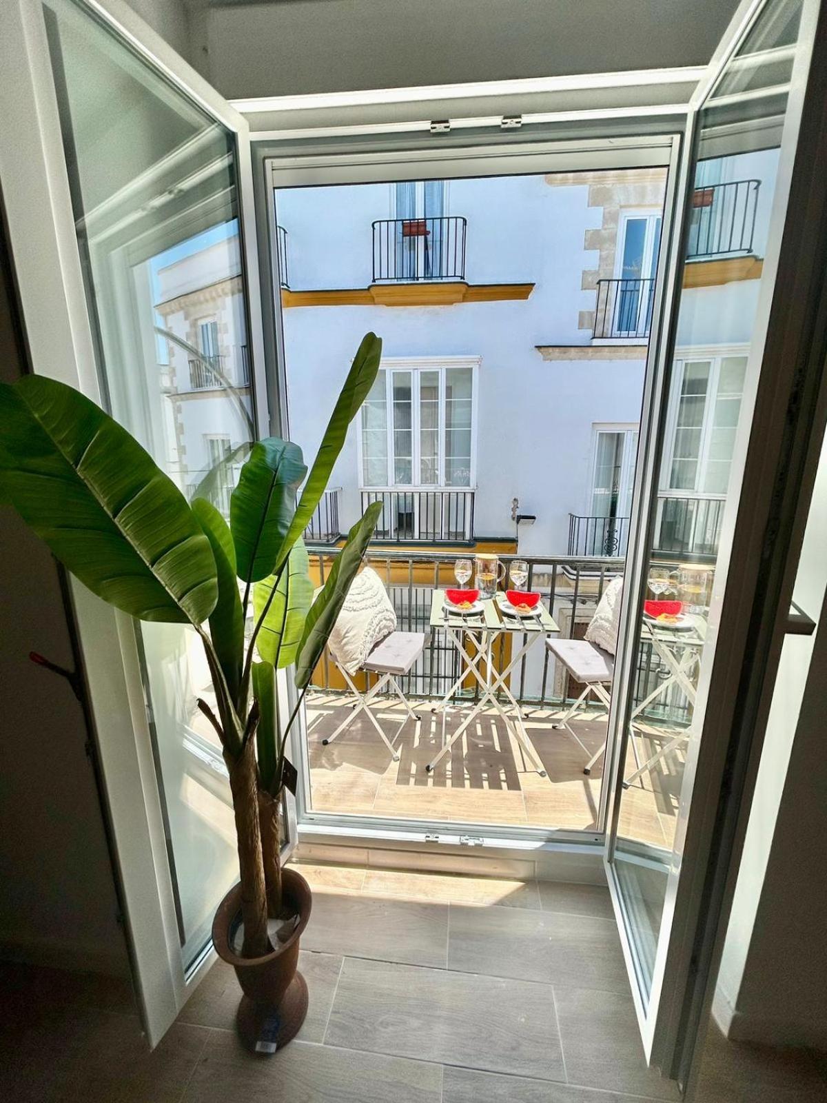 Gatu Casa Solera, Un Lugar Unico, "Preferente Para Mayores De 25 Anos Y Familias " El Puerto de Santa María Exterior foto